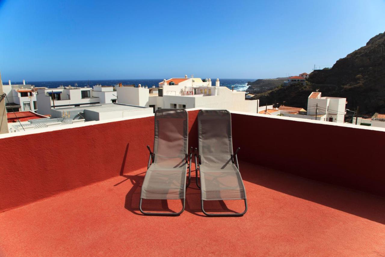 Mar Y Sol Con Terracita Y Barbacoa A 12 Metros Del Mar Hébergement de vacances Tamaduste